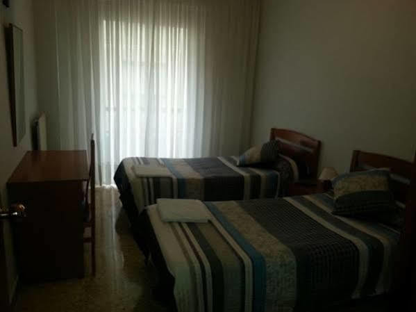 Pension Cinco Villas Logroño Dış mekan fotoğraf