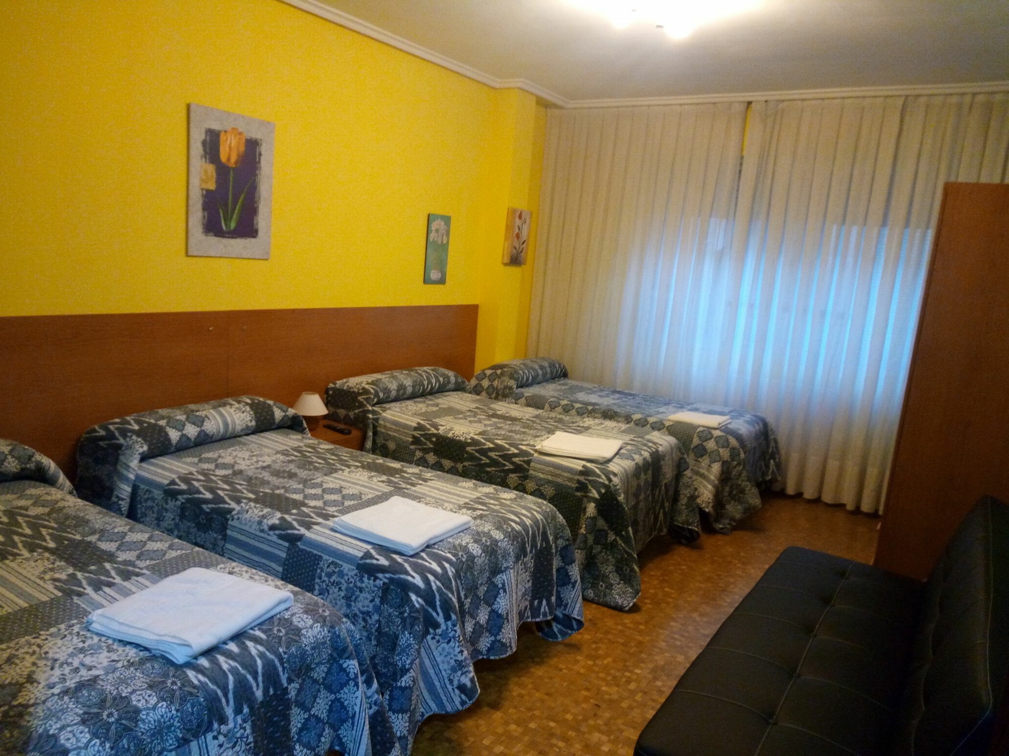 Pension Cinco Villas Logroño Dış mekan fotoğraf