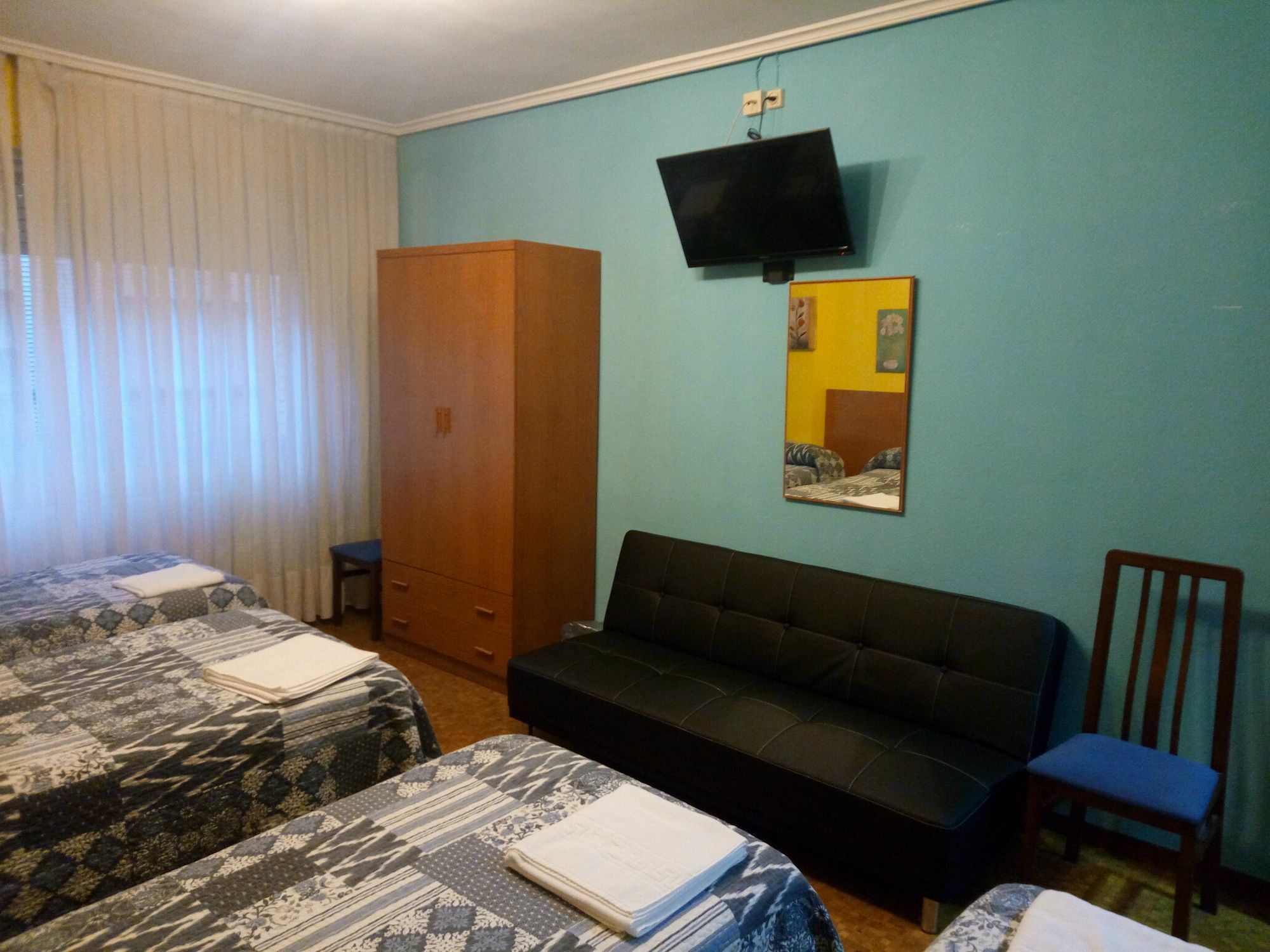 Pension Cinco Villas Logroño Dış mekan fotoğraf
